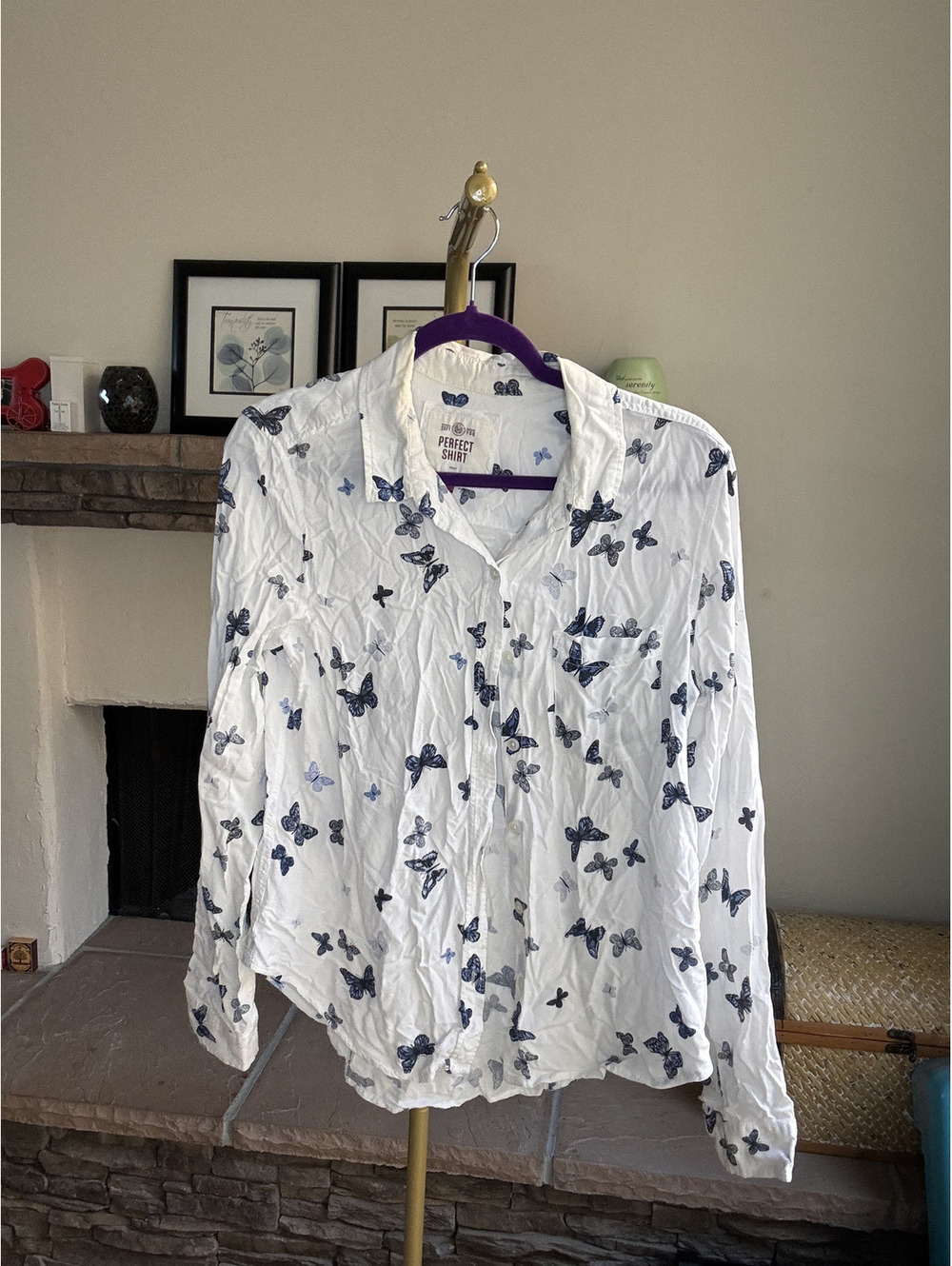 Perfect Shirt White and dusty-blue butterfly button-down Size Large